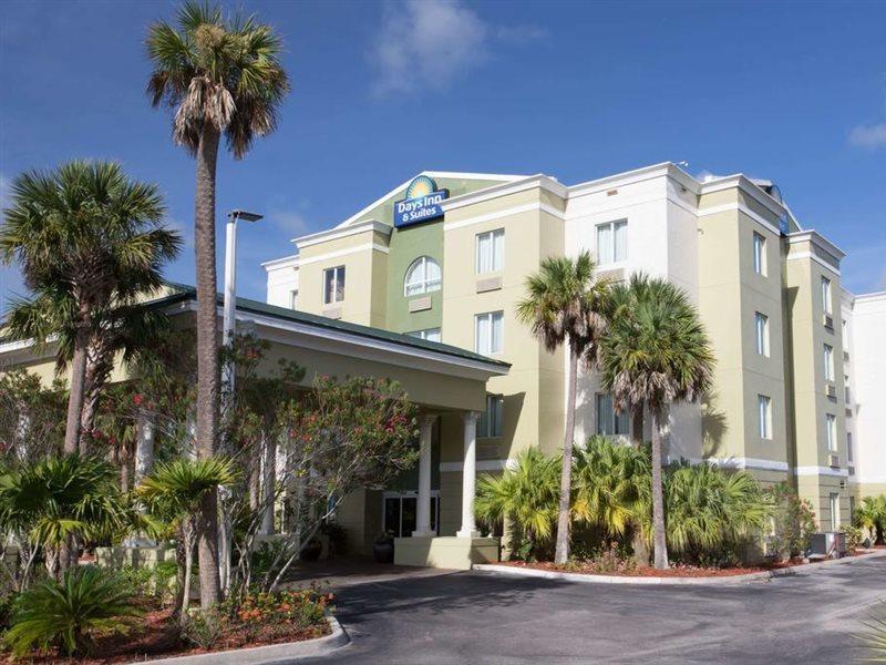 Days Inn & Suites By Wyndham Fort Pierce I-95 Luaran gambar