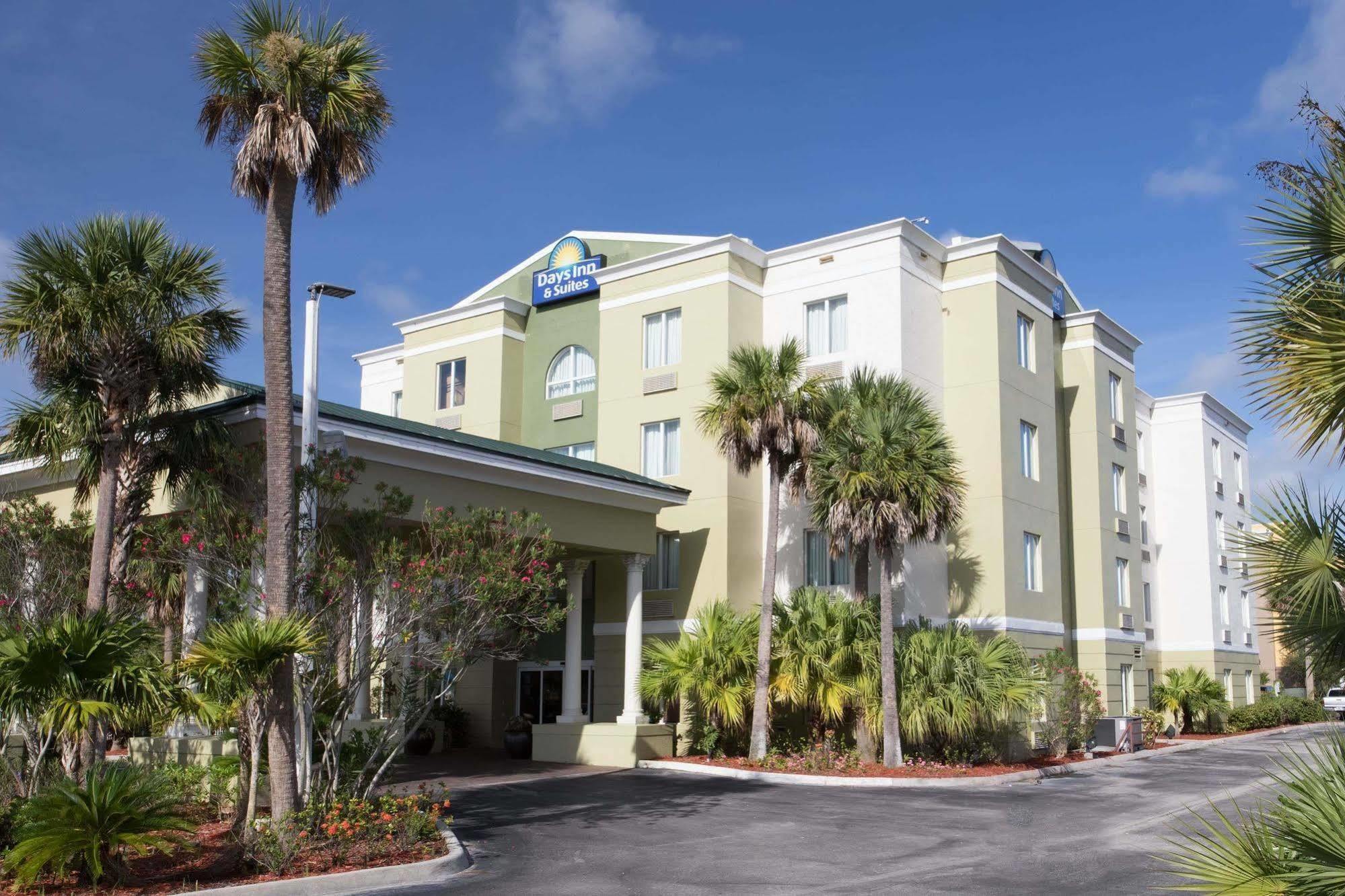 Days Inn & Suites By Wyndham Fort Pierce I-95 Luaran gambar