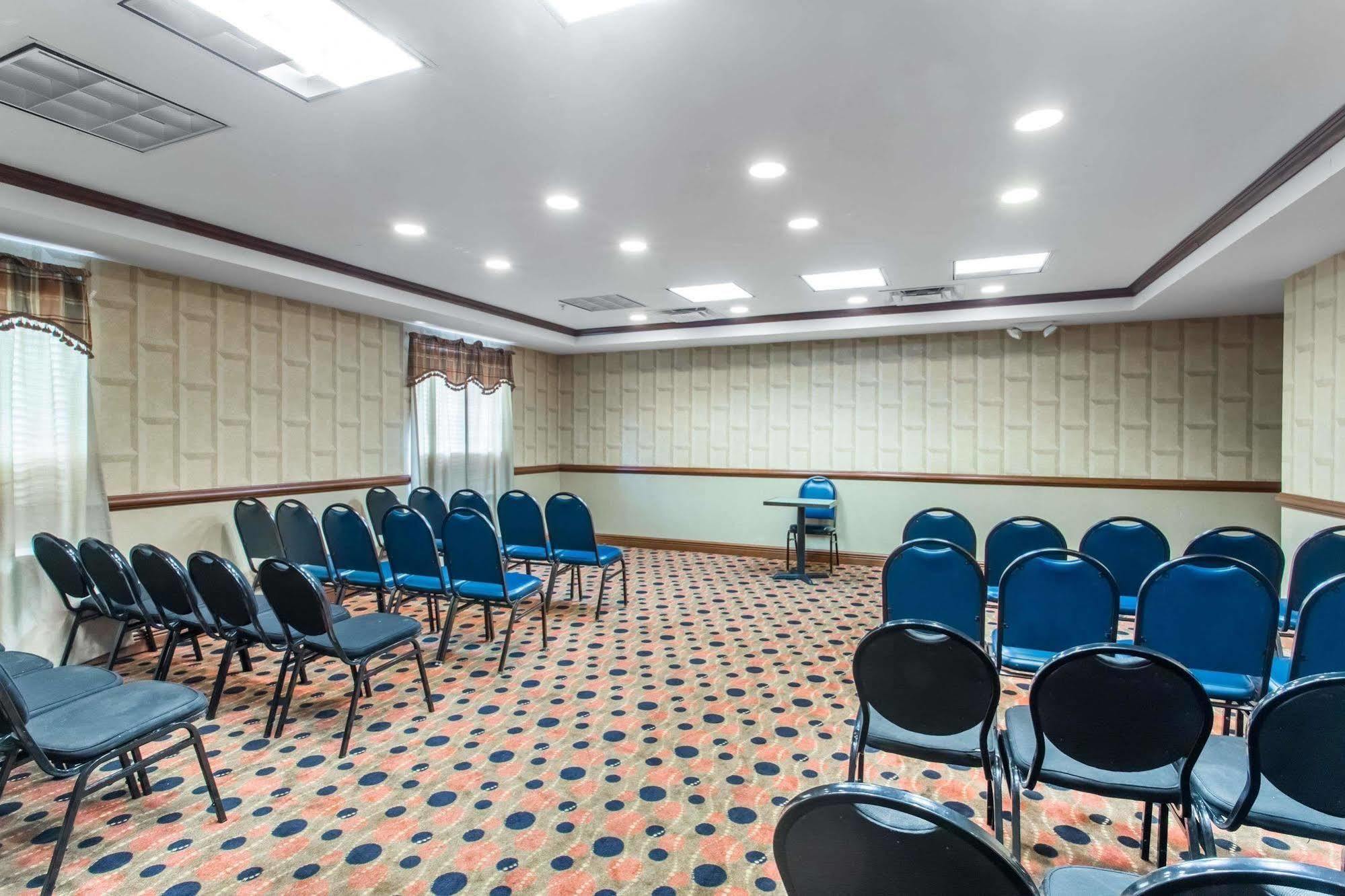 Days Inn & Suites By Wyndham Fort Pierce I-95 Luaran gambar